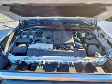 Toyota Tundra II 2024 Toyota Tundra Crewmax Limited 2024 3.4 Benzyna 389KM, zdjęcie 6