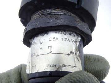 FAUN VARIOPRESS Мусоровоз БОКОВОЙ ПЕРЕКЛЮЧАТЕЛЬ EA020409