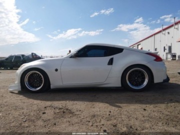 Nissan 370Z 2012 Nissan 370 Z Touring 2012 3.7 Benzyna 332KM, zdjęcie 1