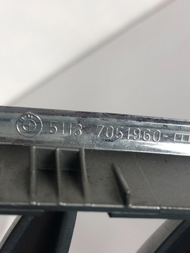 BMW Z4 E85 E86 MŘÍŽKA LEDVINA PRAVÁ MASKA NÁRAZNÍKU