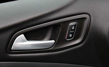 Ford Kuga II SUV 1.5 EcoBoost 150KM 2016 Ford Kuga 1.5 i Tempomat Podgrzewane fotele 1 rok gwarancji w cenie, zdjęcie 25