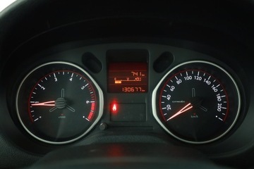 Citroen C-Elysee II Sedan Facelifting 1.2 PureTech 82KM 2018 Citroen C-Elysee 1.2 PureTech, Salon Polska, zdjęcie 7