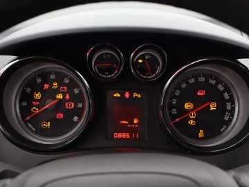 Opel Meriva II Mikrovan Facelifting 1.4 Turbo ECOTEC 120KM 2014 Opel Meriva 1.4 Turbo, Skóra, Klima, Klimatronic, zdjęcie 10