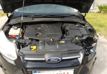 Ford Focus III Sedan Facelifting 1.6 TDCi 95KM 2014 Ford Focus Diesel Okazja 1.6 Diesel 95KM, zdjęcie 2