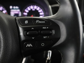 Kia Stonic I Crossover Facelifting 1.0 T-GDI 100KM 2021 Kia Stonic automat kamera tempomat, zdjęcie 29