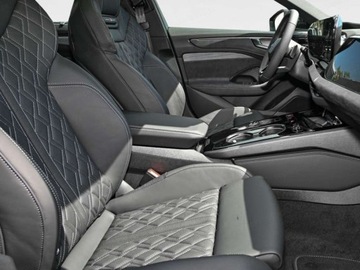 Audi A6 C9 3.0 55 TFSI 367KM 2025 AUDI A6 TFSI quattro Avant Combi (367KM) 2025, zdjęcie 4