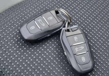 Citroen C4 Picasso II Picasso 1.6 e-HDi 114KM 2013 Citroen C4 Picasso Sliczny 1.6 HDi BOGATA WERSJA Oryginal 2014r Serwis ZAD, zdjęcie 13