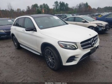 Mercedes GLC C253 2018 Mercedes-Benz GLC 2018 r., 2,0L GLC 300 4MATIC 2.0 Benzyna 241KM, zdjęcie 13