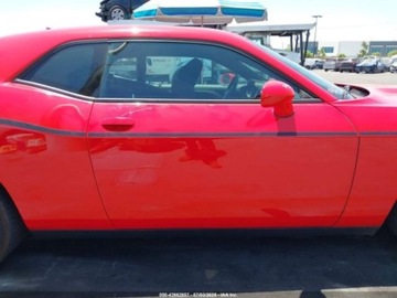 Dodge Challenger III 2023 Dodge Challenger GT, 2023r., 3.6L 3.6 Benzyna 303KM, zdjęcie 2