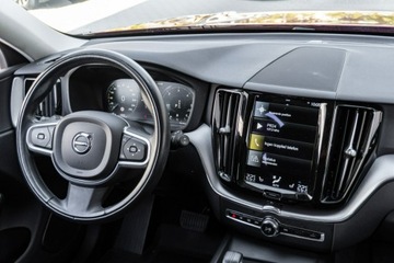 Volvo XC60 II 2021 Volvo XC 60 B4 D AWD Momentum Pro 197KM+14KM FV23%, zdjęcie 15