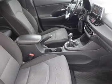 Hyundai i30 II Wagon Facelifting 1.6 CRDi 110KM 2017 Hyundai i30 1.6 CRDi, Salon Polska, Klima, zdjęcie 8