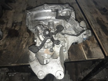 SKŘÍŇ ŘAZENÍ OPEL KARL 1.0 12V BLZ 25193045