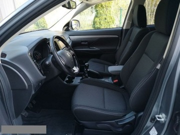 Mitsubishi Outlander III 2016 Mitsubishi Outlander 2.2 DID 150KM # Serwis #, zdjęcie 10
