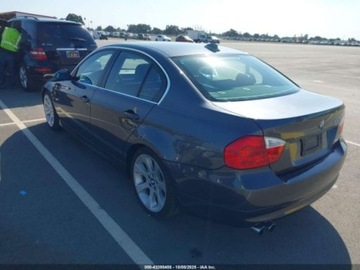 BMW Seria 3 E90-91-92-93 2006 BMW Seria 3 330I 2006 3.0 Benzyna 255KM, zdjęcie 2