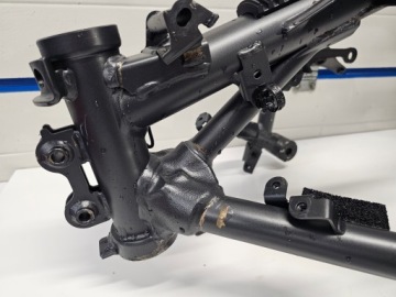 YAMAHA YZF R7 22-24 рама слегка повреждена