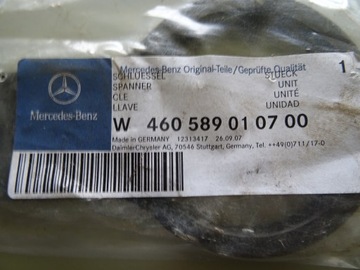 КЛЮЧ ДЛЯ БЛОКИРОВКИ ШКИВА MERC. W460589010700
