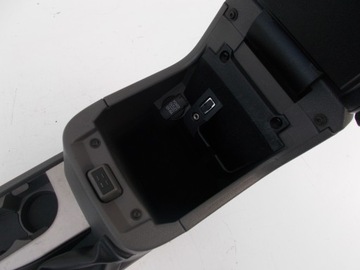 Рычаг подлокотника Ford Focus mk2 Lift