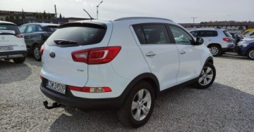 Kia Sportage III SUV 1.7 CRDi 116KM 2013 Kia Sportage 1.7 CRDI 115 kM Led Panorama Tempomat Zarejestrowany GWARANCJA, zdjęcie 2