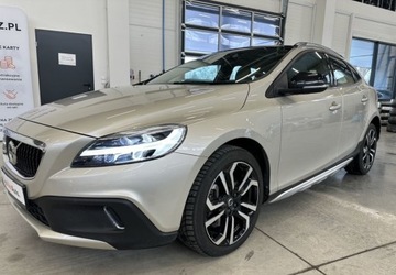 Volvo V40 II Hatchback Facelifting 1.5 T3 152KM 2018 Volvo V40 Volvo V40 Cross Country T3 Geartroni...