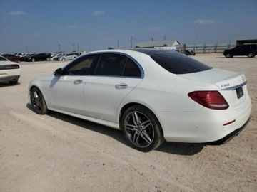 Mercedes Klasa E W213 2020 Mercedes-Benz Klasa E Mercedes-Benz E-Class 350 2.0 Benzyna 255KM, zdjęcie 5