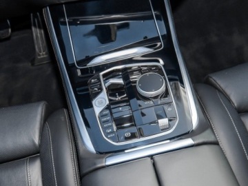 BMW X5 G05 SUV Facelifting 3.0 40d 352KM 2025 BMW X5 xDrive40d Sport Suv 3.0 (352KM) 2025, zdjęcie 13