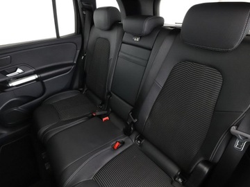 Mercedes GLB SUV 2.0 200d 150KM 2022 Mercedes GLB automat full LED półskóra panorama, zdjęcie 16