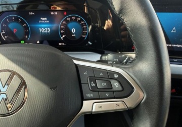 Volkswagen Golf VIII Hatchback 1.5 eTSI EVO mHEV 150KM 2024 Volkswagen Golf Variant 1.5 eTSI mHEV 150KM DSG Life Salon PL I-wszy wlasc, zdjęcie 16