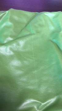 Zielona spódnica mini imitacja skóry defekt 42