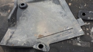 A4 B9 ПОДЪЕМНАЯ КРЫШКА ШАССИ ПРАВАЯ ПЕРЕДНЯЯ ПРАВАЯ A5 8W