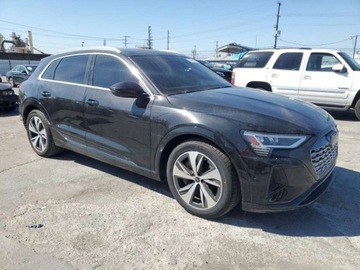 Audi Q8 2024 Audi Q8 E-TRON PREMIUM PLUS, 2024r., 4x4, Elektryczny 355KM, zdjęcie 1