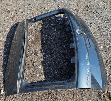 NOVÁ ORIG. VÍKO KUFRU ZADNÍ KUFRU SKODA OCTAVIA III 5E9827159