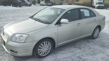 Toyota Avensis II Hatchback 1.8 VVT-i 129KM 2004