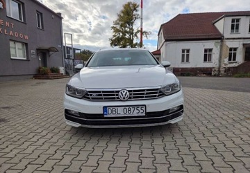 Volkswagen Passat B8 Variant 2.0 TDI BlueMotion SCR 190KM 2016 Volkswagen Passat R-Line 190KM LED Xenon Kamera Alcantara Navi Pod .Fotele, zdjęcie 7