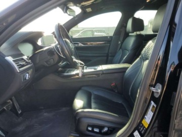 BMW Seria 7 G70 2022 BMW Seria 7 750xi 2022 4.4l 4.4 Benzyna 523KM, zdjęcie 7