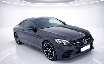 Mercedes Klasa C W205 Coupe Facelifting 2.0 300 258KM 2020 Mercedes-Benz Klasa C C300 2.0 BENZ 258 km 44.000 km 2020r Warszawa