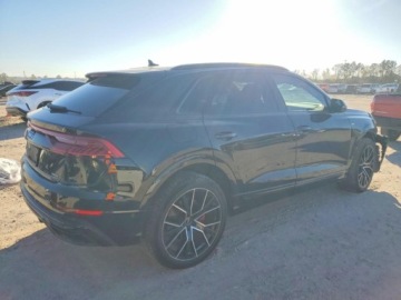 Audi Q8 SUV 3.0 55 TFSI 340KM 2022 Audi Q8 2022 AUDI Q8 PREMIUM PLUS S-LINE 3.0 Benzyna 340KM, zdjęcie 3