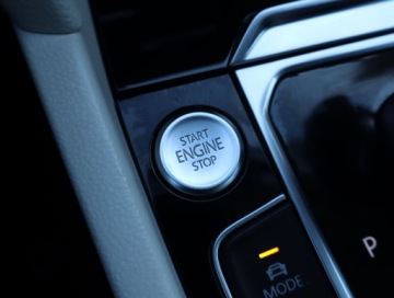 Volkswagen Passat B8 Variant 2.0 TDI BlueMotion SCR 190KM 2016 VW Passat 2.0 TDI, Salon Polska, 187 KM, Automat, zdjęcie 16