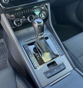 Skoda Superb III Kombi Facelifting 2.0 TSI 190KM 2022 Skoda Superb 2.0 TSI 190KM Style DSG FV 23% Gwaran, zdjęcie 20