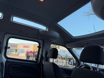 Fiat Doblo IV 1.6 MultiJet 120KM 2019 Fiat Doblo niepełnosprawnych rampa inwalida 2020, zdjęcie 23