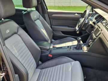 Volkswagen Passat B8 Limousine 2.0 TDI 150KM 2015 Volkswagen Passat 2.0tdi 150KM R LINE Ledy Navi, zdjęcie 22