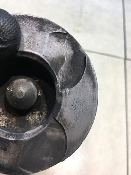 ШАТУН ПОРШНЯ LAGUNA II 2.2 DCI