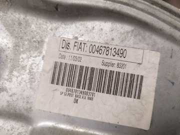 FIAT STILO ZVEDÁK OKNO LEVÝ ZADNÍ 00467813490