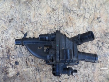 Obudowa termostatu Ford Fiesta mk6 1.4 TDCI F6JB