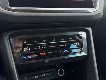 Volkswagen Tiguan II SUV Facelifting 2.0 TDI 200KM 2021 Volkswagen Tiguan 2.0 Diesel 200KM, zdjęcie 31