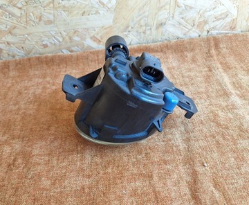 BMW 1 I E87 FACELIFT HALOGEN PRAVÝ 7837502 03 ORIGINÁLNÍ