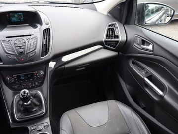 Ford Kuga II SUV 2.0 TDCi 150KM 2015 Ford Kuga 2.0 TDCi, 4X4, Skóra, Klima, zdjęcie 7