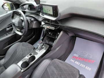 Peugeot 2008 II SUV 1.2 PureTech 130KM 2021 Peugeot 2008 GT Automat Navi Panorama Elektryka Full LED Sensor PDC Alu 1.2, zdjęcie 14