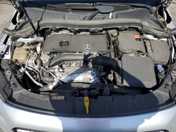 Mercedes GLA II 2021 Mercedes-Benz GLA 250 2021 2.0l 2.0 Benzyna 221KM, zdjęcie 6