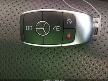 Mercedes GLC C253 2021 Mercedes-Benz GLC 2021 r., 2,0L 4 MATIC 2.0 Benzyna 255KM, zdjęcie 12