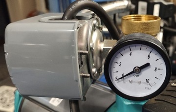 Гидрофорный насос MH 1300 Inox Premium с принадлежностями